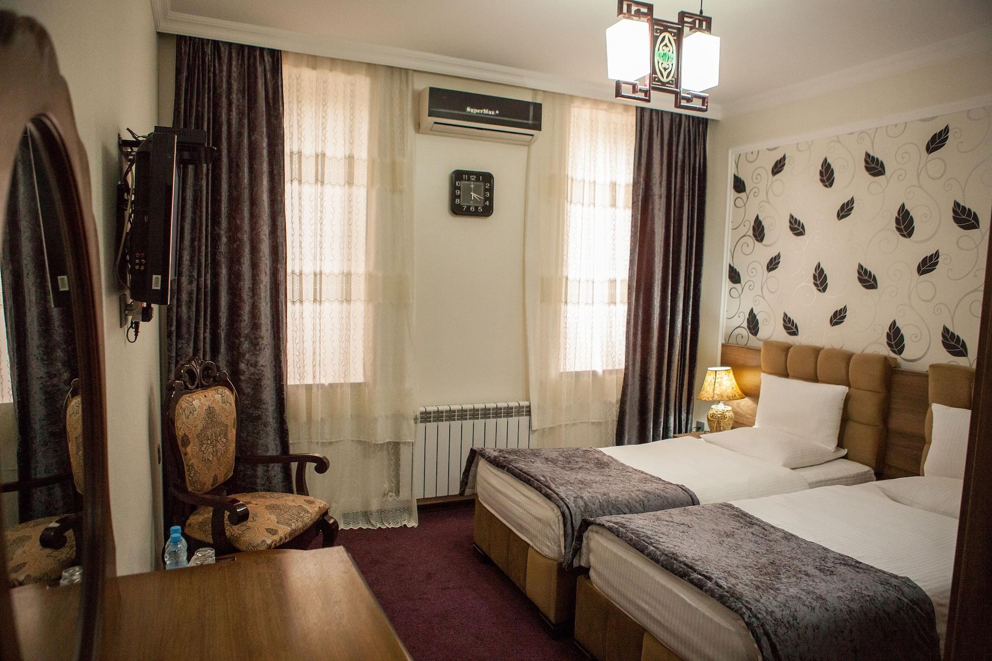 Issam Hotel & Spa Şǝki Dış mekan fotoğraf
