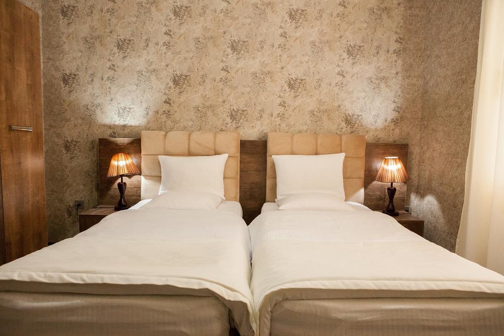 Issam Hotel & Spa Şǝki Dış mekan fotoğraf