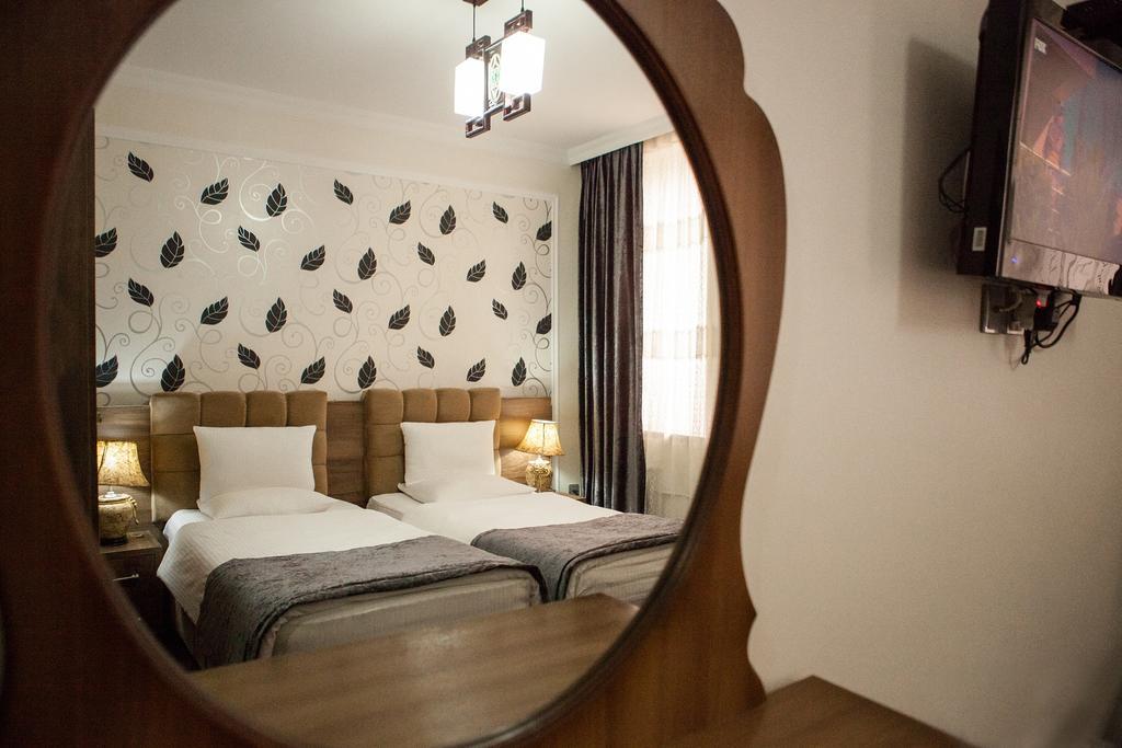 Issam Hotel & Spa Şǝki Dış mekan fotoğraf