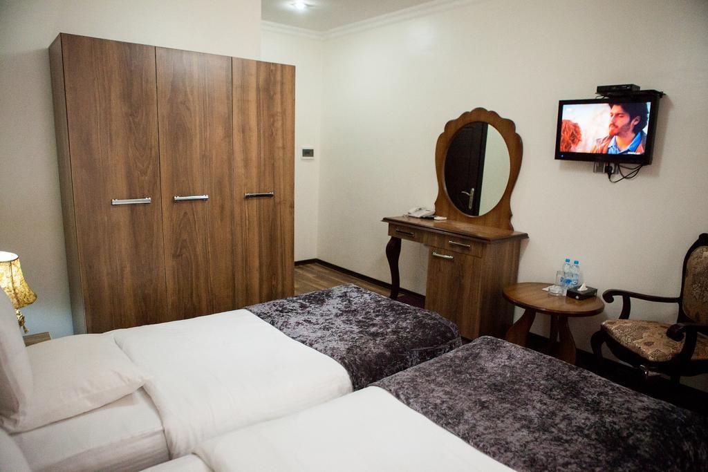 Issam Hotel & Spa Şǝki Dış mekan fotoğraf