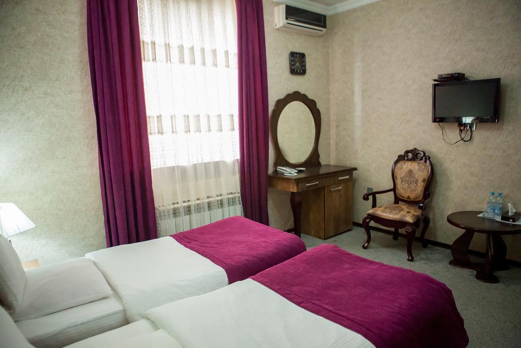 Issam Hotel & Spa Şǝki Dış mekan fotoğraf